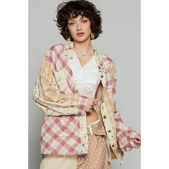 POL Mauve Size Medium Full Sleeve Floral Pattern Woven Plaid Shirt